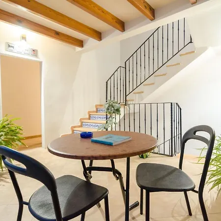 Embat - Hostal